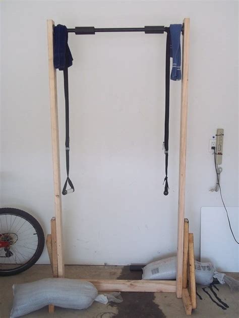 Beyond The 5k Make Free Standing Pull Up Bar From 2x4s Diy Pull Up Bar