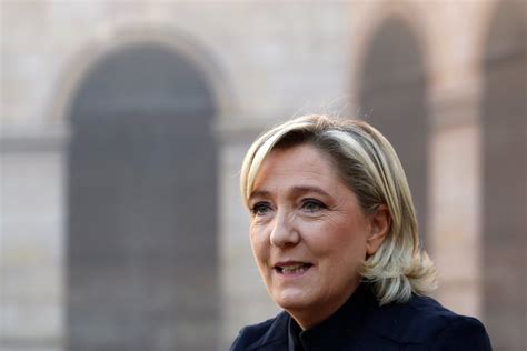Marine Le Pen Présidente De La République - France - Monde | Menaces de mort : Marine Le Pen porte plainte après un tag