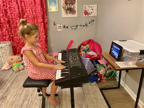 Piano Now Your First Piano Lesson Small Online Class For Ages 5 9