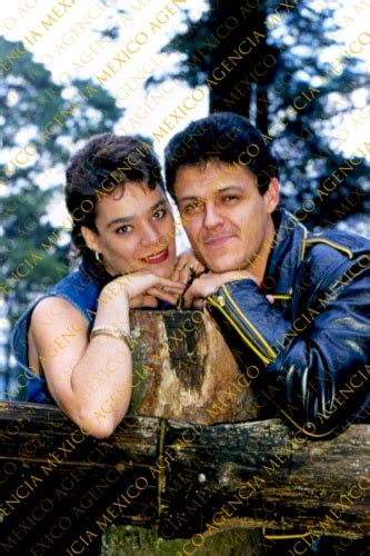 Pedro Fernandez Con Pareja 1995