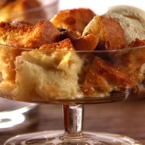 Huggy Buggy Bread Pudding Recipe Bread Pudding Food Network