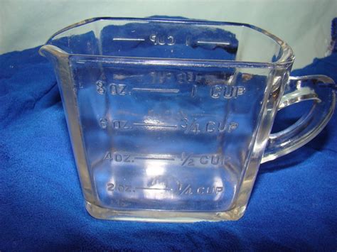Vintage 1950s Kelloggs 1 Cup Measuring Cup Clear Glass Antique