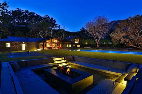 perfect spot for the weekend 3350 serra road burdge and associate architects malibu homes low