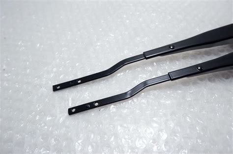 Daihatsu Rocky Taft Fourtrak Hiline F F F Set Wiper Arm Ebay