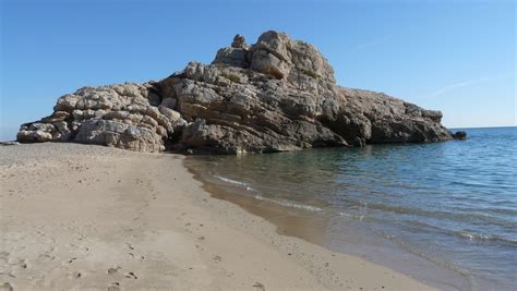 Naturismo En La Playa Torn En Tarragona