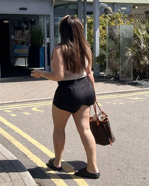 Lauren Goodger Heading To A Gym In Essex 08132023 Hawtcelebs