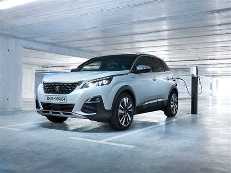 Peugeot Shows 49gkm Phev 3008 And 508