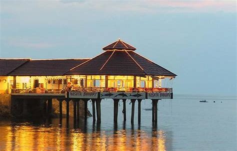 Wisata Bahari Seafood Restaurant Manado Ulasan Restoran Tripadvisor