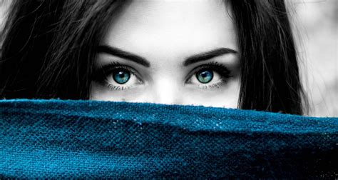 Are Colored Contacts Dangerous For Your Eyes