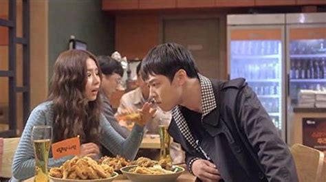 Drama korea komedi romantis 2020 ini mengisahkan tentang anggota tim penyelamat 119 bernama kang san hyuk (park hae jin) yang kehilangan ingatan masa kecilnya. 5 Drama Korea Romantis Bergenre Fantasi dengan Rating Bagus