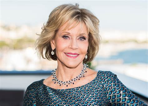 Jane Fonda To Receive Golden Globes Cecil B Demille Award Golden Globes Jane Fonda Activist