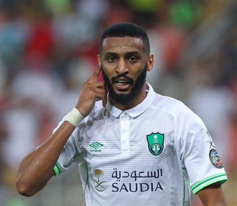 واختتم المهاجم السعودي، مهند العسيري، مهرجان الأهداف يعود مهند عسيري، بعد خمس دقائق، ويوقع على هدفه الشخصي الثاني والثالث للراقي، من تابعة لكرة عرضية من الجهة اليسرى. مهند عسيري تحت التهديد | صحيفة المواطن الإلكترونية