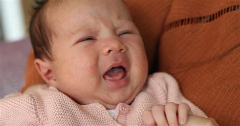How It Really Feels When Your Baby Has Colic Netmums