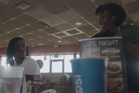 Ja Morant Had A Hilarious Interaction With A Waitress After He Tipped
