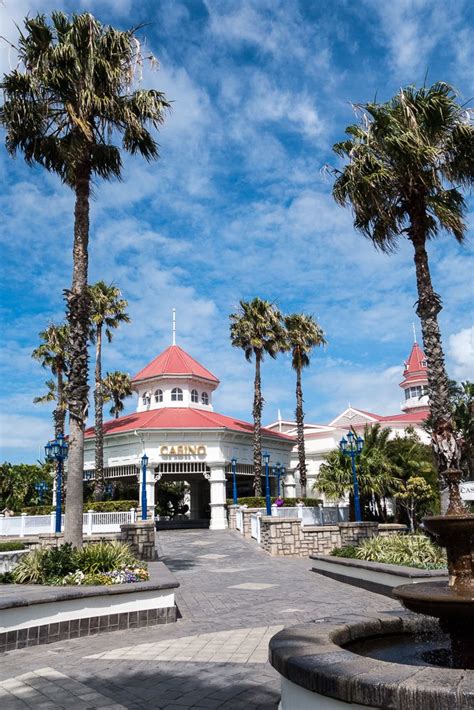 Port elizabeth was founded as a town in 1820 to house british settlers as a way of strengthening the border region between the cape colony and the xhosa. Port Elizabeth to Sydney | travelimages.com.au