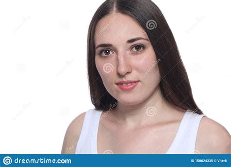 headshot da mulher de sorriso isolado no branco imagem de stock imagem de feliz naughty