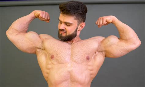 Iron Muscles Huge Biceps Flexing And Posing Flex4me