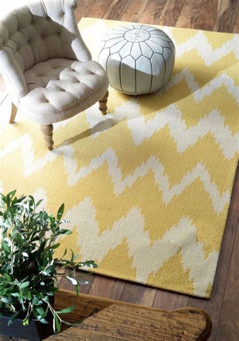 25 Yellow Rug And Carpet Ideas To Brighten Up Any Room Yellow Rug