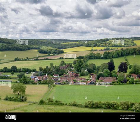 Chiltern Hills Buckinghamshire Hi Res Stock Photography And Images Alamy