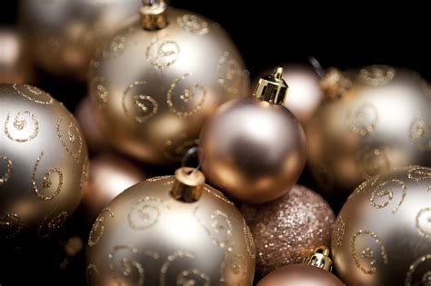 Set of vector seamless patterns. Photo of gold bauble ornament background | Free christmas ...