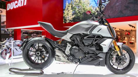 Eicma Novit Ducati Panigale V R Nuove Diavel E Hypermotard