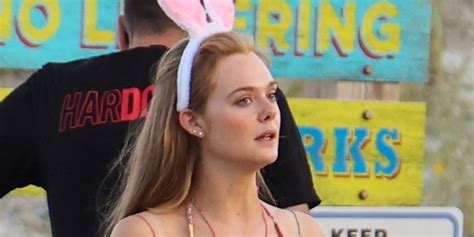 elle fanning films scenes for her new true crime series ‘the girl from plainville colton ryan
