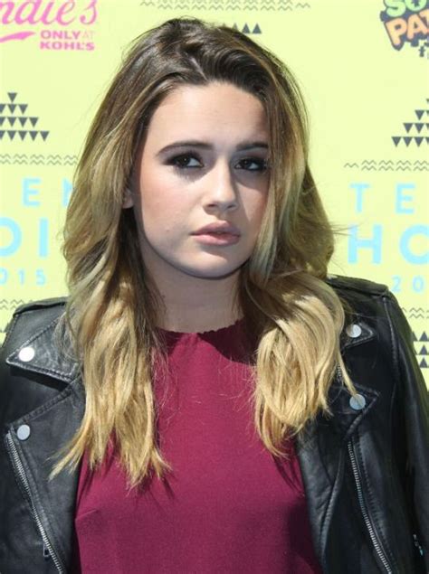 Pin On A Era Bea Miller Not An Apologyyoung Blood 2013 2015
