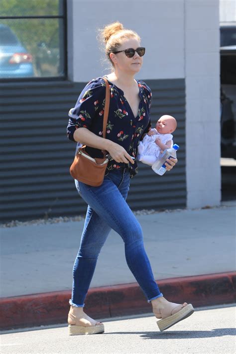 She made her 35 million dollar fortune with catch me if you can, her, man of steel & american hustle. AMY ADAMS Out and About in Beverly Hills 08/28/2019 ...