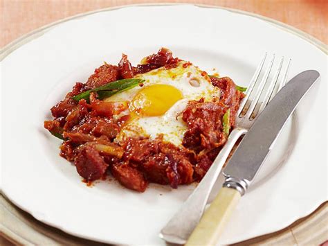 However, this isn't the case for all recipes. 10 Best Spanish Breakfast Eggs Recipes