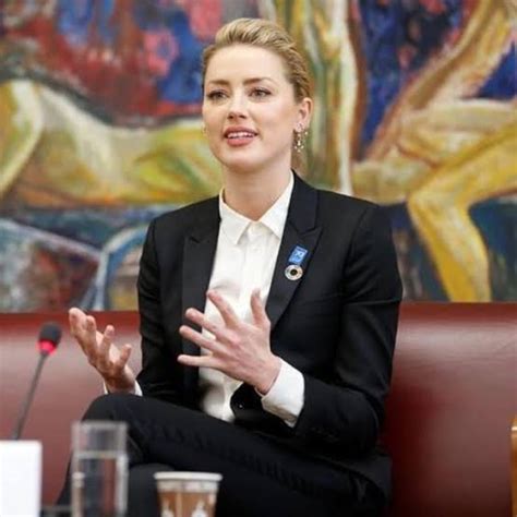 A Closer Look At Amber Heard Net Worth And Career Earnings Weekly
