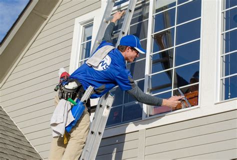 Professional Window And Gutter Cleaning 3 More Reasons To Hire A Pro