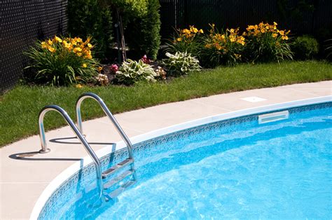 A whirlpool system is then installed in the soaking tub turning it into a whirlpool bath. Differences Between Pools and Hot Tubs? | Florida Pool Patio