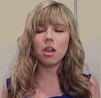 Gifs Of Jennette McCurdy 8 Pics XHamster