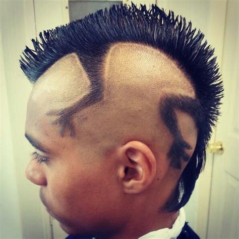 Coiffure homme cheveux courts quel coupe de. Image Coiffure homme de Sangarebourama du tableau LES ...