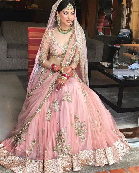 30 Exciting Indian Wedding Dresses That You Ll Love Indian Wedding Dresses Pink With Gold