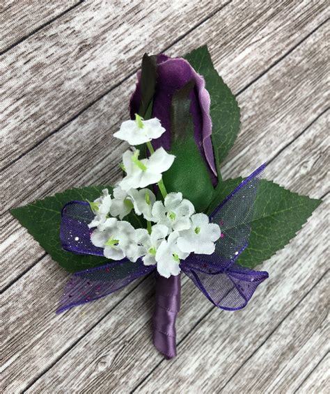 The big day is coming and it's time to make a decision on wedding flowers. Artificial Wisteria Wedding Bouquet Purple Bridal Bouquet ...