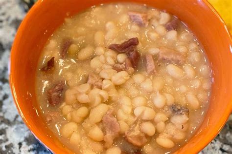 Saute vidalia or sweet spanish. 4-Ingredients Crock Pot Great Northern Beans | Recipe in 2020 | Northern beans, Great northern ...