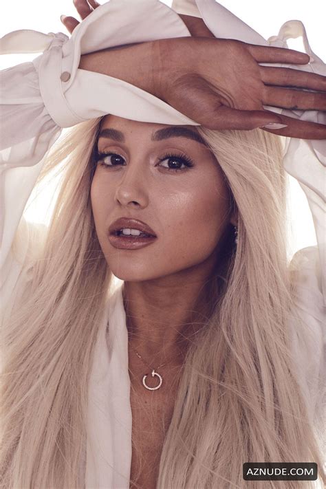 Ariana Grande Sexy And Topless By Alexi Lubomirski For Elle Magazine