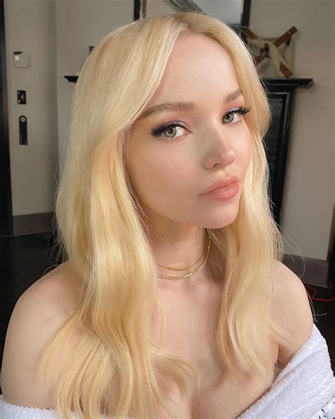 Dove Cameron In Trending Haircuts Dove Cameron Glam Makeup Look