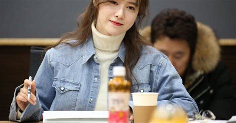 Hye seon entered the entertainment industry after. Goo Hye Sun Is Recovering At Home With Husband Ahn Jae ...