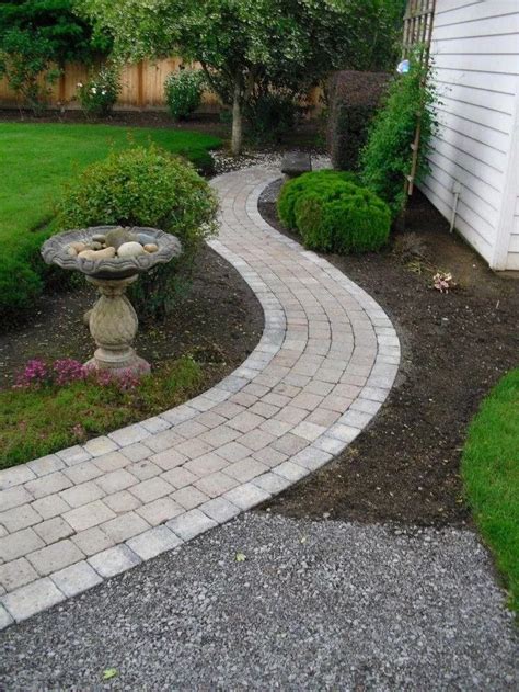 21 Garden Paving Designs To Make The Best Out Of Your Outdoor Space