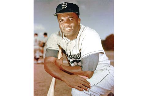 Jackie robinson, who broke baseball's color barrier, alongside his brooklyn dodgers teammates in 1947. Jackie Robinson statue to grace Dodger Stadium | Richmond ...