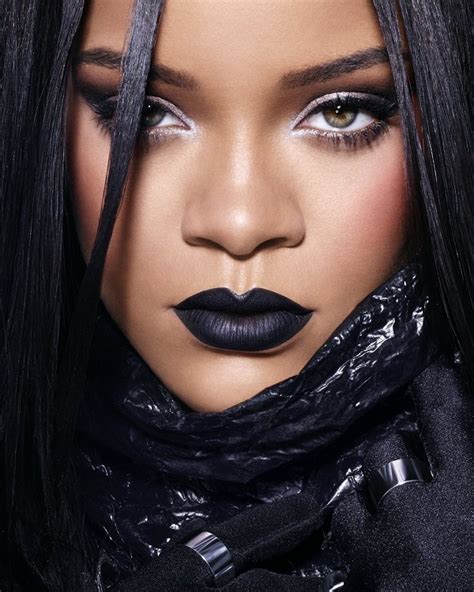 Rihanna Launches New Stunna Lip Paint ‘uninvited In Dubai