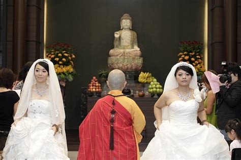 Taiwan’s First Same Sex Buddhist Marriage How Much Impact China Real Time Report Wsj