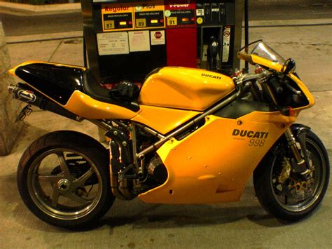 Anyone Seen Tom Cruises 999r Page 2 Ducatims The Ultimate