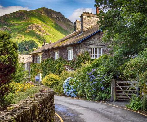 Lake District Cottage Close To The Road Street England The Lettered