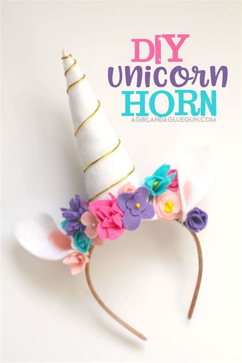 How to make a unicorn headdress and a tail.i used tulle fabric, and it's a project you could do without a sewing machine.can be worn with any white outfit an. Unicorn costume DIY - A girl and a glue gun