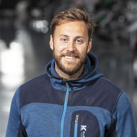Jakob johansson är fastighetsmäklare hos skandiamäklarna. Byggservice - Kraftstaden Fastigheter