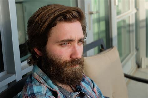 A Study Says Hipster Beards Help Men Land More Dates - Ground Report
