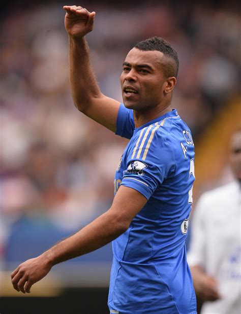 Ashley cole joins former teammate lampard at derby. Ashley Cole Photos Photos - Chelsea v Everton - Zimbio